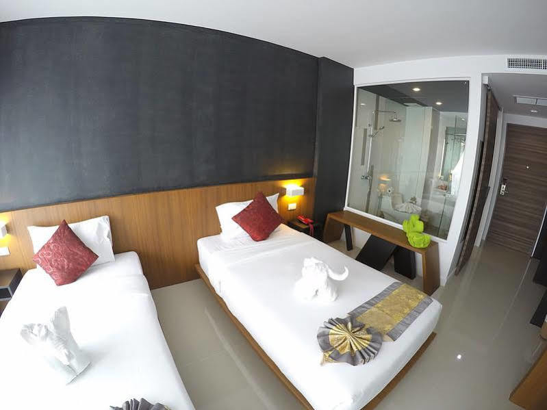 Phoenix Grand Patong Hotell Eksteriør bilde