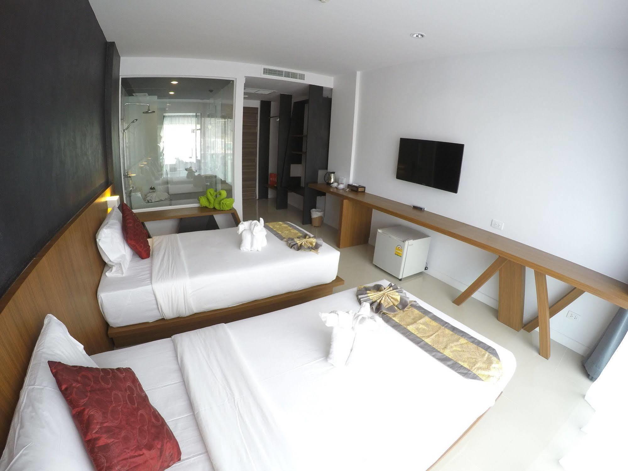 Phoenix Grand Patong Hotell Eksteriør bilde